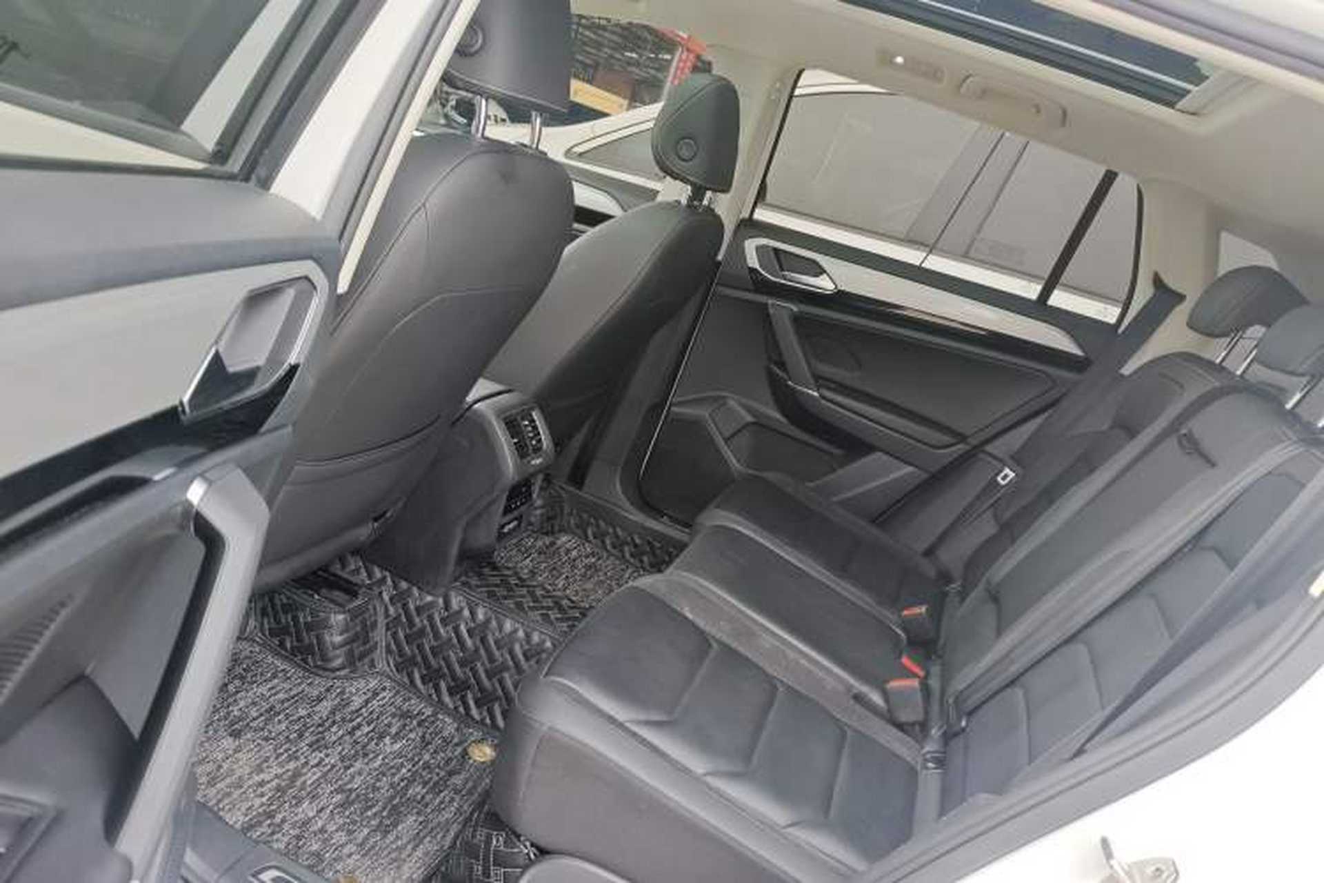 Used Volkswagen Tayron 2020 330TSI Two-Wheel Drive Luxury Smart Connectivity Version Left Rear Seat