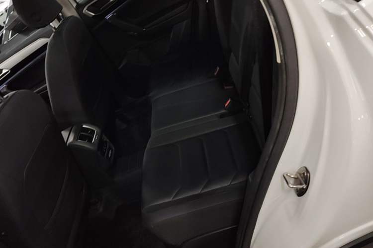 Used Volkswagen Tayron 2020 280TSI Two-Wheel Drive Luxury Connect Edition Left Rear Seat