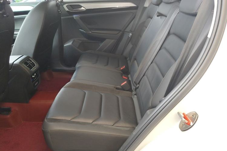 Used Volkswagen Tayron 2020 330TSI Two-Wheel Drive Luxury Smart Connectivity Version Left Rear Seat