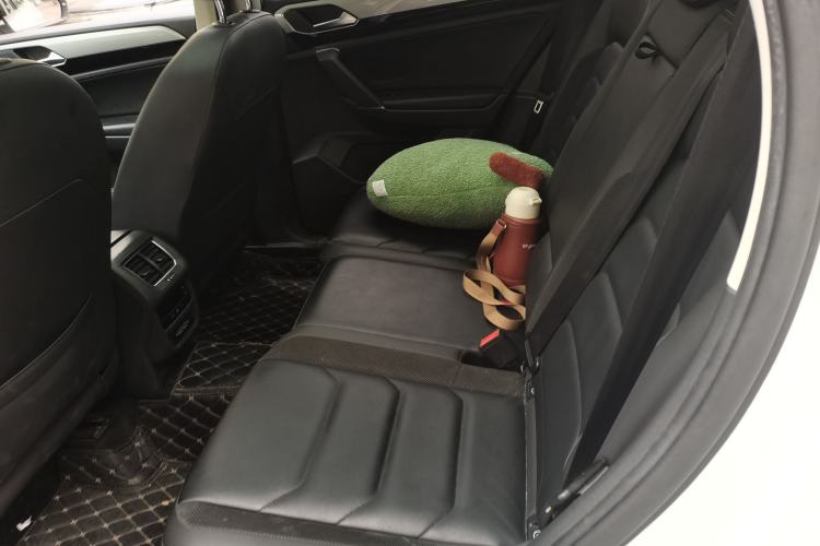 Used Volkswagen Tayron 2020 330TSI Two-Wheel Drive Luxury Smart Connectivity Version Left Rear Seat