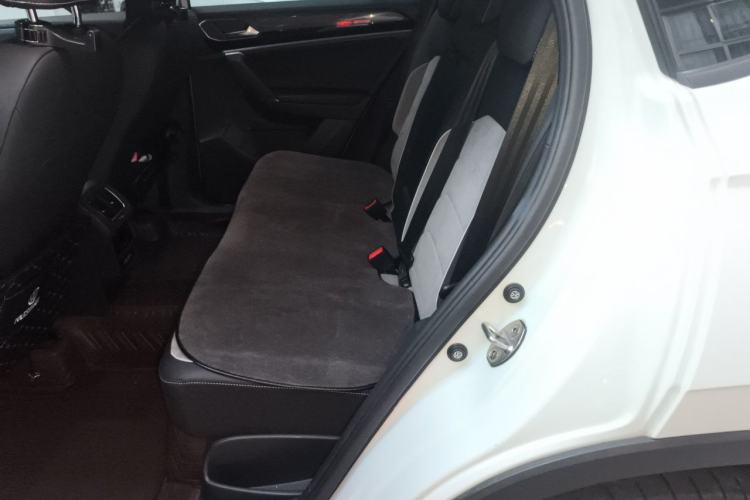 Used Volkswagen Tayron 2020 380TSI All-Wheel Drive R-Line Connected Version Left Rear Seat