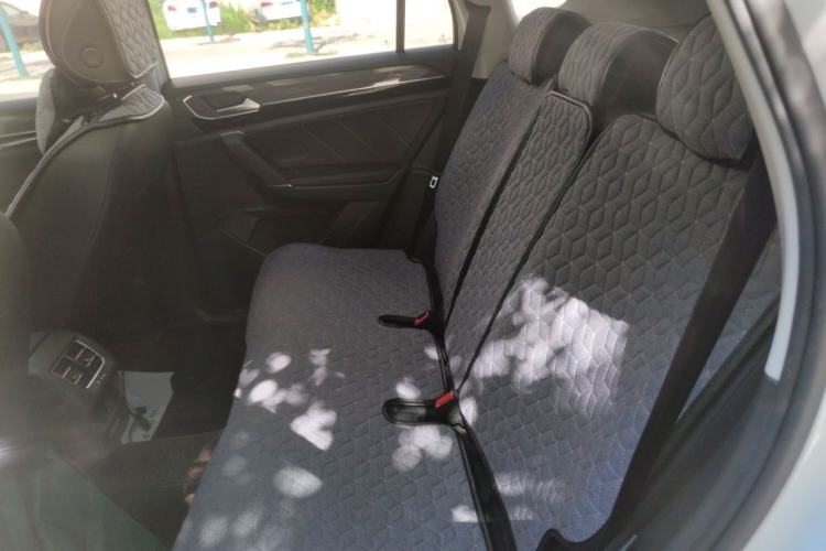 Used Volkswagen Tayron 2020 330TSI Two-Wheel Drive Luxury Connected Pro Edition Left Rear Seat