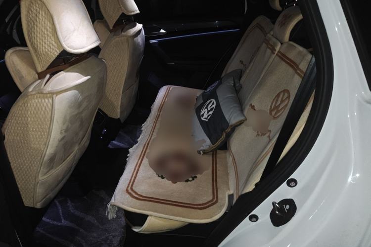 Used Volkswagen Tayron 2020 380TSI All-Wheel Drive R-Line Connected Version Left Rear Seat