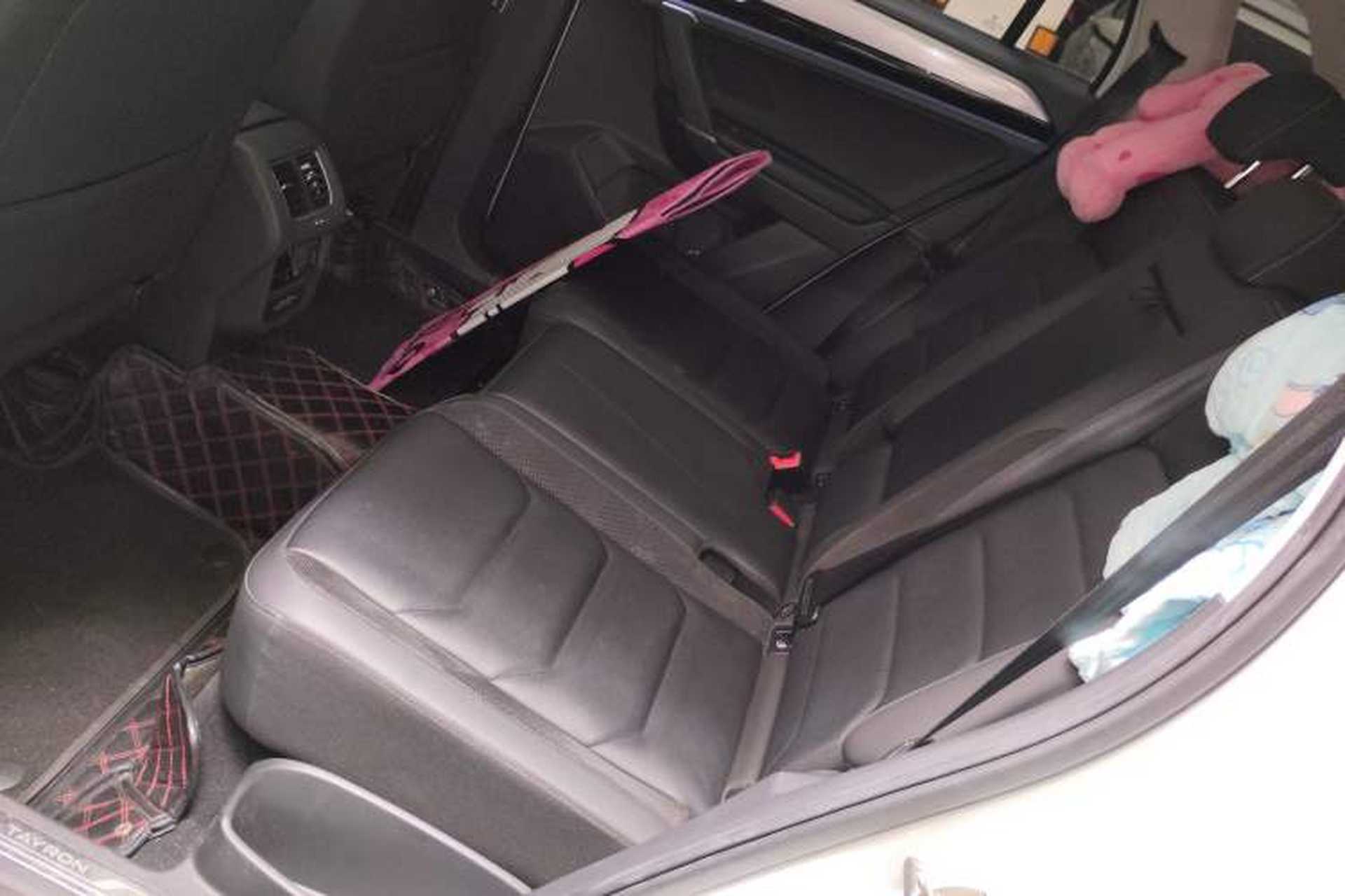 Used Volkswagen Tayron 2020 330TSI Two-Wheel Drive Luxury Smart Connectivity Version Left Rear Seat