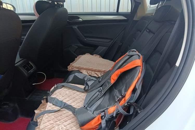 Used Volkswagen Tayron 2020 280TSI Two-Wheel Drive Comfort Connect Edition Left Rear Seat