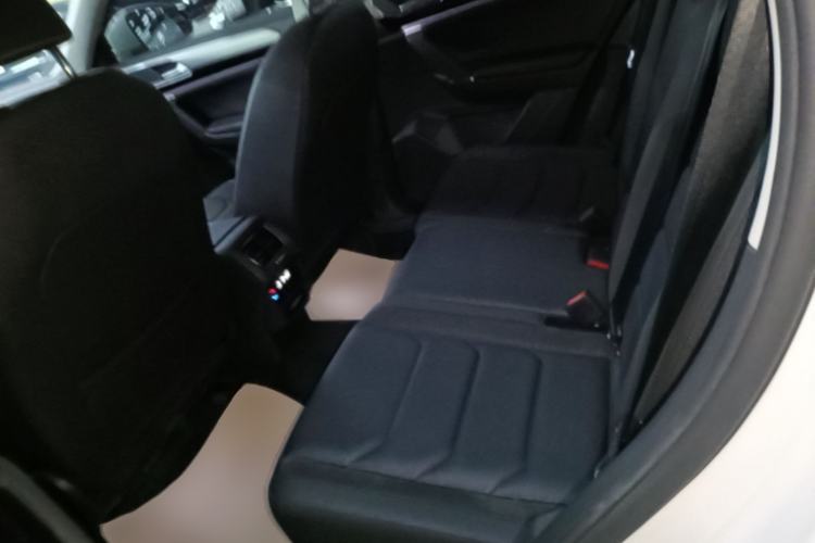 Used Volkswagen Tayron 2020 330TSI Two-Wheel Drive Luxury Smart Connectivity Version Left Rear Seat