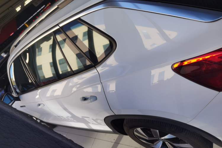 Used Volkswagen Tayron 2020 330TSI Two-Wheel Drive Luxury Smart Connectivity Version Left Side