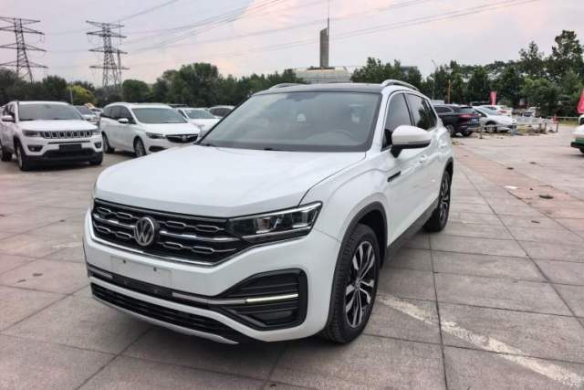 Volkswagen Tayron 2020 380TSI All-Wheel Drive R-Line Connected Version usata