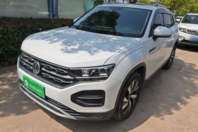 Ojetý Volkswagen Tayron 2020 330TSI Two-Wheel Drive Luxury Smart Connectivity Version