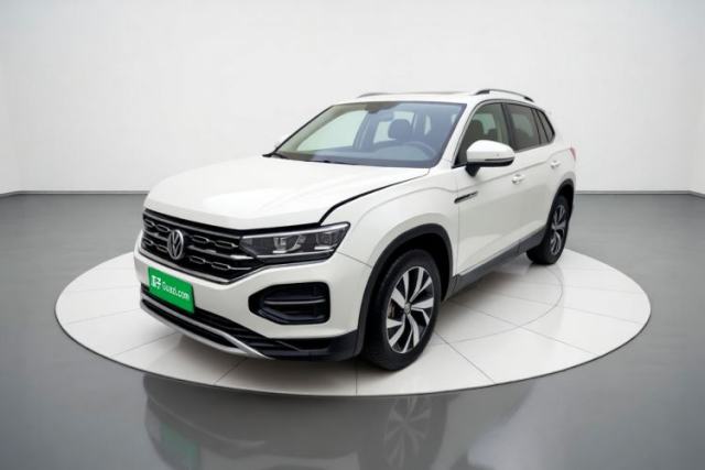 Ojetý Volkswagen Tayron 2020 330TSI Two-Wheel Drive Luxury Smart Connectivity Version