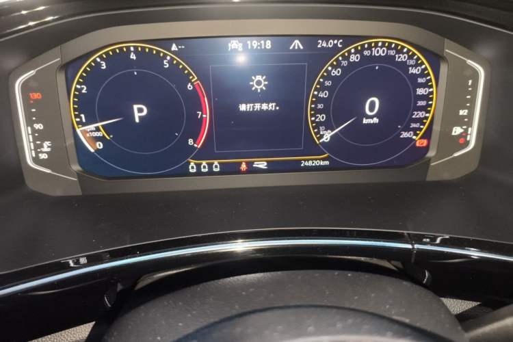 Used Volkswagen Tayron 2020 380TSI All-Wheel Drive R-Line Connected Version Odometer Close Up