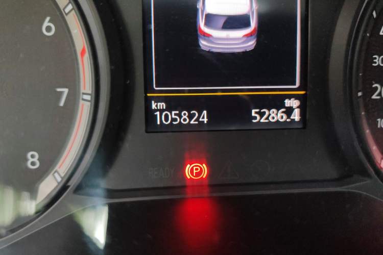 Used Volkswagen Tayron 2020 330TSI Two-Wheel Drive Luxury Smart Connectivity Version Odometer Close Up