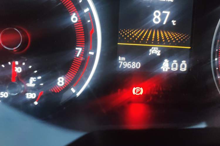 Used Volkswagen Tayron 2020 330TSI Two-Wheel Drive Luxury Smart Connectivity Version Odometer Close Up