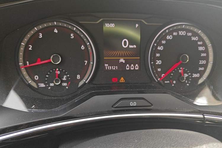 Used Volkswagen Tayron 2020 330TSI Two-Wheel Drive Luxury Smart Connectivity Version Odometer Close Up
