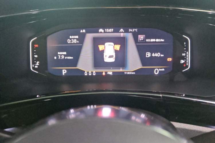 Used Volkswagen Tayron 2020 380TSI All-Wheel Drive R-Line Connected Version Odometer Close Up