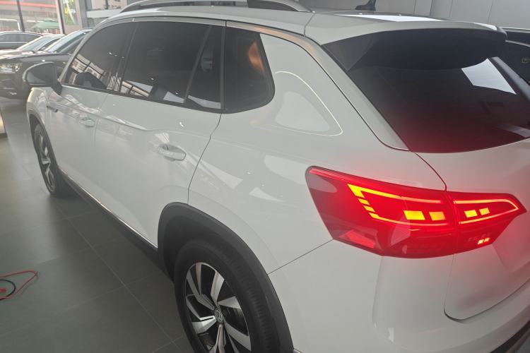 Used Volkswagen Tayron 2020 330TSI Two-Wheel Drive Luxury Smart Connectivity Version Rear Left 45 Deg