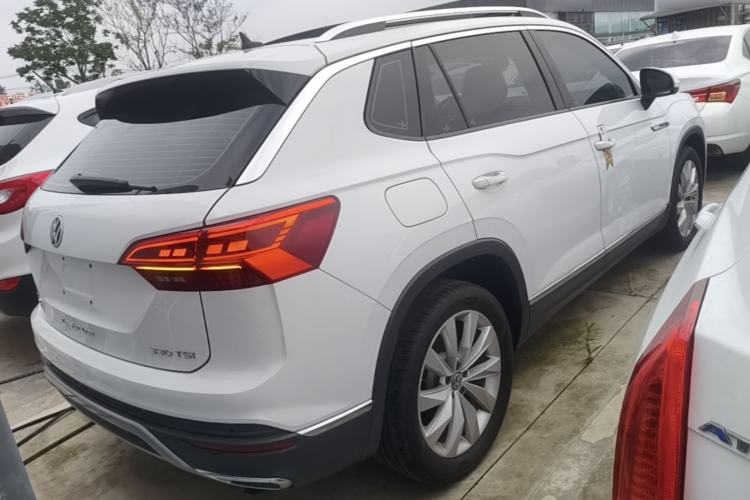 Used Volkswagen Tayron 2020 330TSI Two-Wheel Drive Luxury Connected Pro Edition Rear Right 45 Deg