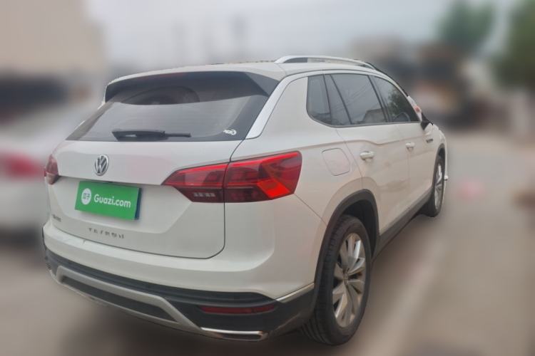 Used Volkswagen Tayron 2020 330TSI Two-Wheel Drive Luxury Connected Pro Edition Rear Right 45 Deg