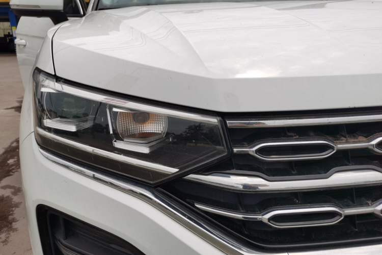 Used Volkswagen Tayron 2020 330TSI Two-Wheel Drive Luxury Smart Connectivity Version Right Front Headlight