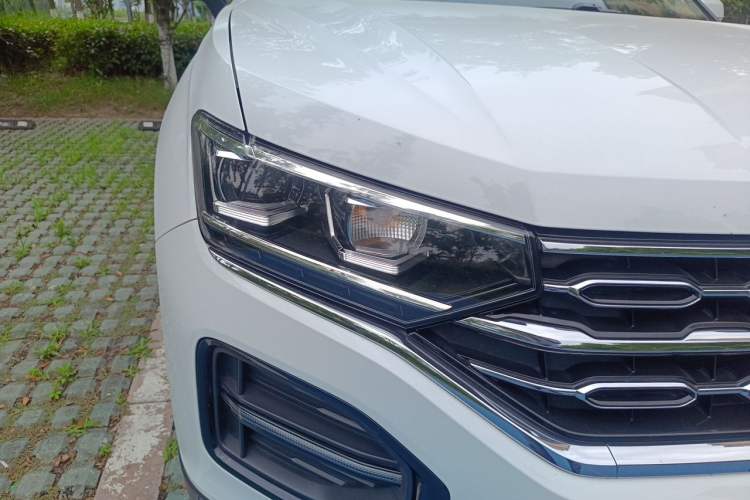 Used Volkswagen Tayron 2020 280TSI Two-Wheel Drive Luxury Connect Edition Right Front Headlight