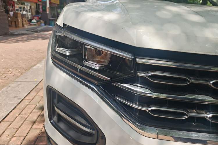 Used Volkswagen Tayron 2020 330TSI Two-Wheel Drive Luxury Smart Connectivity Version Right Front Headlight