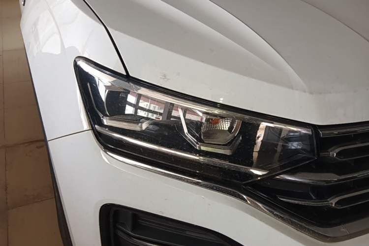 Used Volkswagen Tayron 2020 330TSI Two-Wheel Drive Luxury Smart Connectivity Version Right Front Headlight