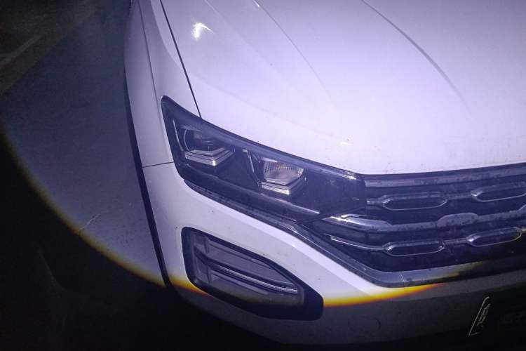 Used Volkswagen Tayron 2020 330TSI Two-Wheel Drive Luxury Smart Connectivity Version Right Front Headlight
