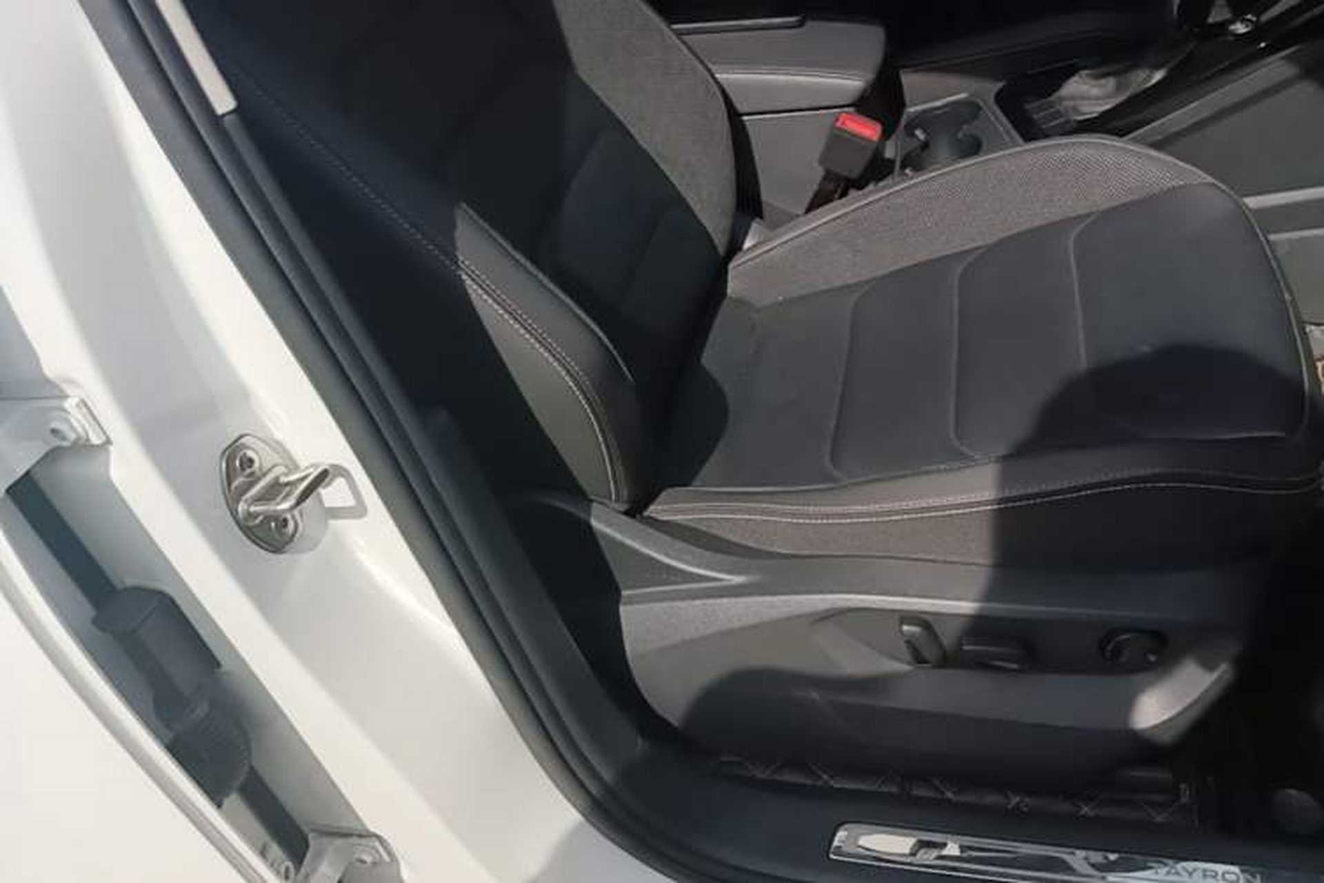 Used Volkswagen Tayron 2020 330TSI Two-Wheel Drive Luxury Smart Connectivity Version Right Front Seat