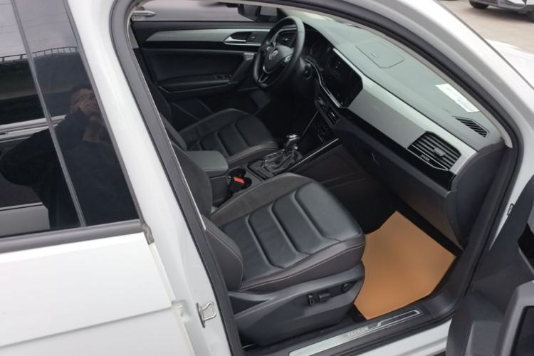 Used Volkswagen Tayron 2020 330TSI Two-Wheel Drive Luxury Smart Connectivity Version Right Front Seat