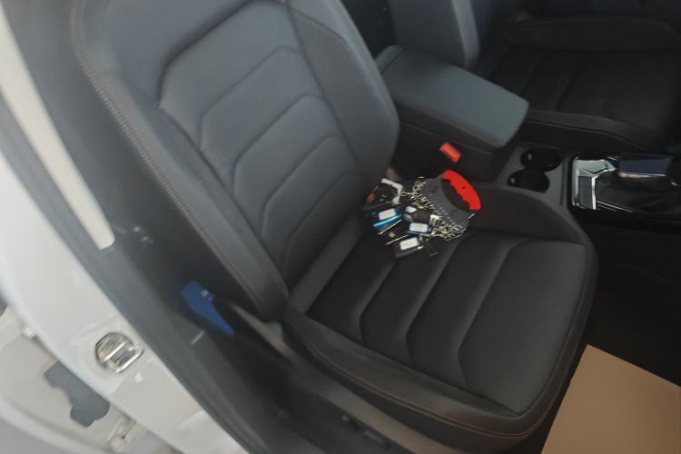 Used Volkswagen Tayron 2020 330TSI Two-Wheel Drive Luxury Smart Connectivity Version Right Front Seat