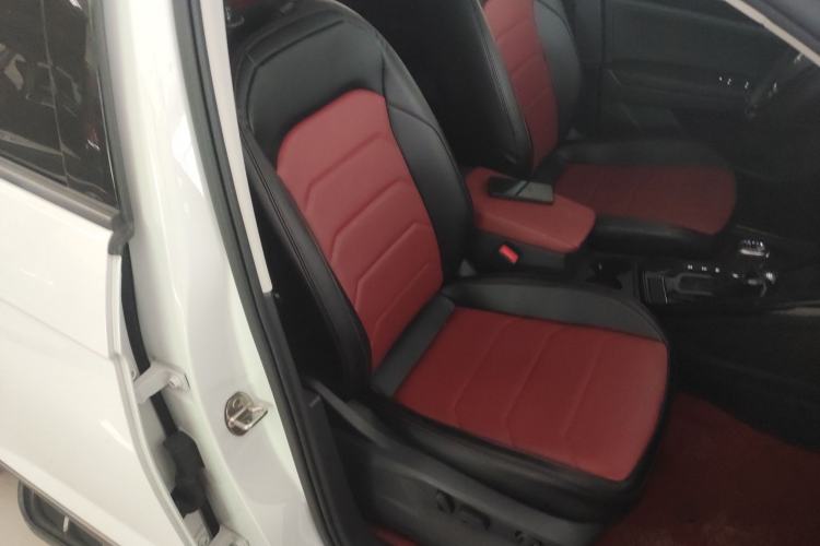 Used Volkswagen Tayron 2020 280TSI Two-Wheel Drive Luxury Connect Edition Right Front Seat