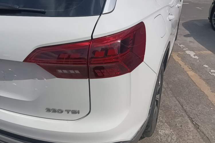 Used Volkswagen Tayron 2020 330TSI Two-Wheel Drive Luxury Smart Connectivity Version Right Rear Taillight