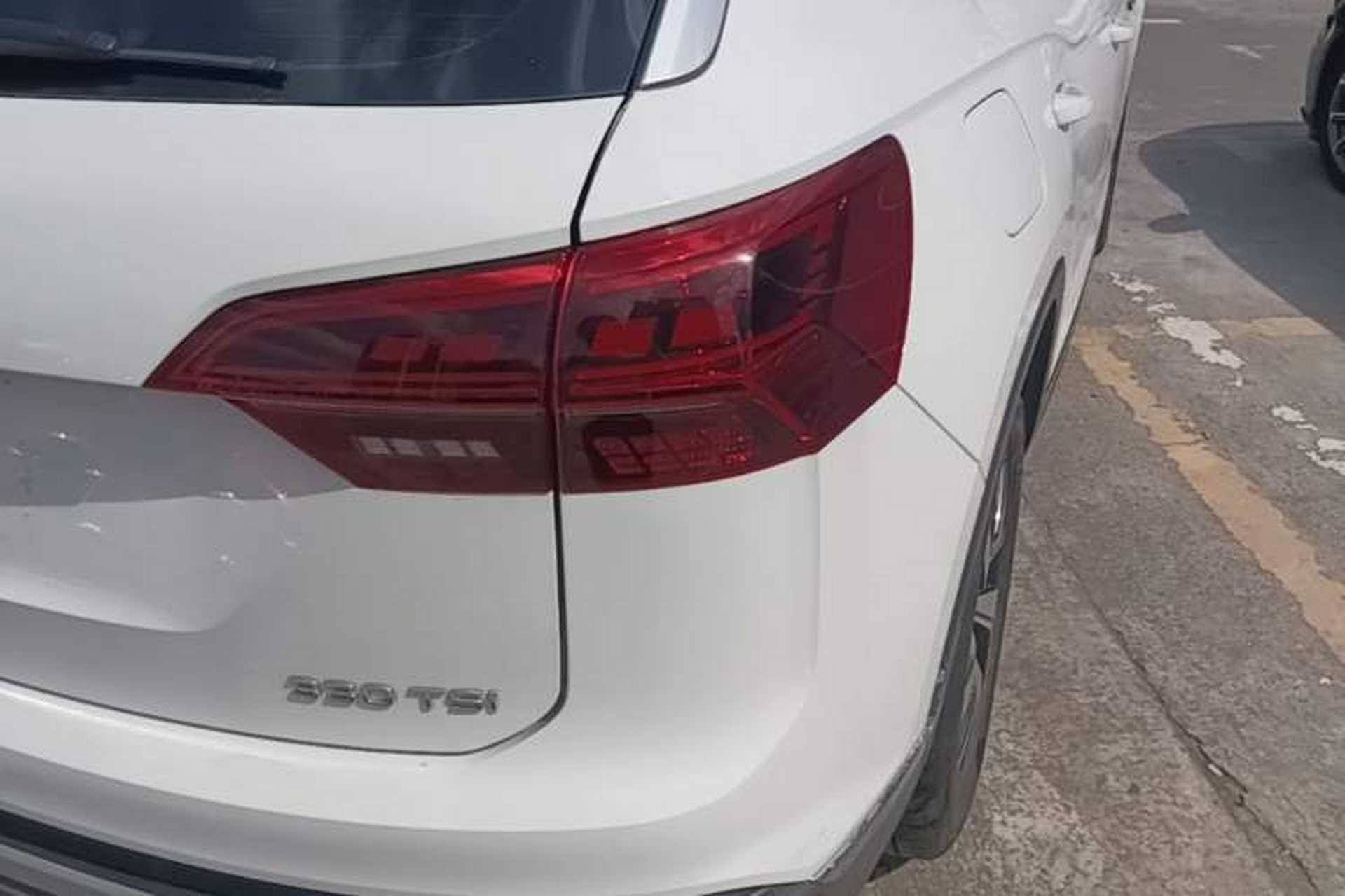 Used Volkswagen Tayron 2020 330TSI Two-Wheel Drive Luxury Smart Connectivity Version Right Rear Taillight