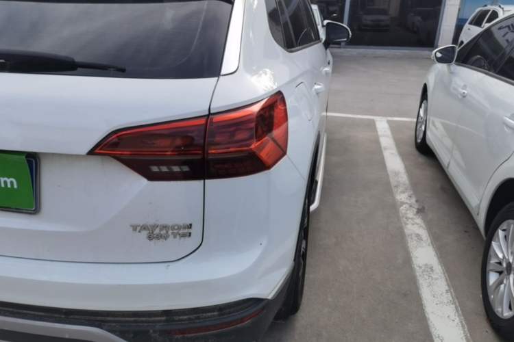 Used Volkswagen Tayron 2020 330TSI Two-Wheel Drive Luxury Smart Connectivity Version Right Rear Taillight
