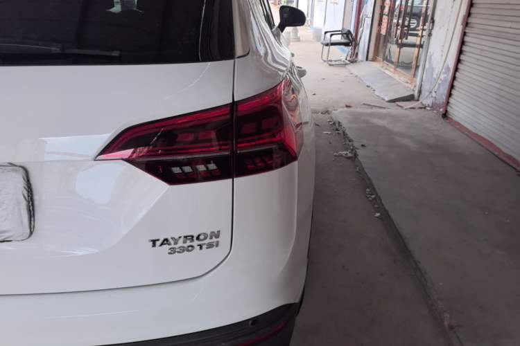 Used Volkswagen Tayron 2020 330TSI Two-Wheel Drive Luxury Smart Connectivity Version Right Rear Taillight
