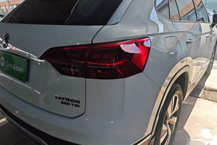 Used Volkswagen Tayron 2020 280TSI Two-Wheel Drive Luxury Connect Edition Right Rear Taillight
