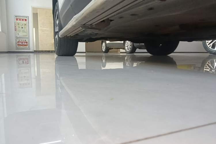 Used Volkswagen Tayron 2020 330TSI Two-Wheel Drive Luxury Smart Connectivity Version Right Side Sill