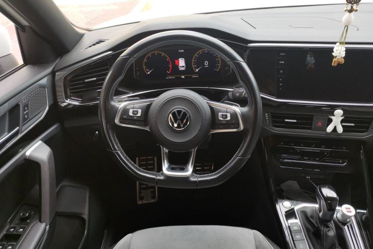 Used Volkswagen Tayron 2020 380TSI All-Wheel Drive R-Line Connected Version Steering Wheel