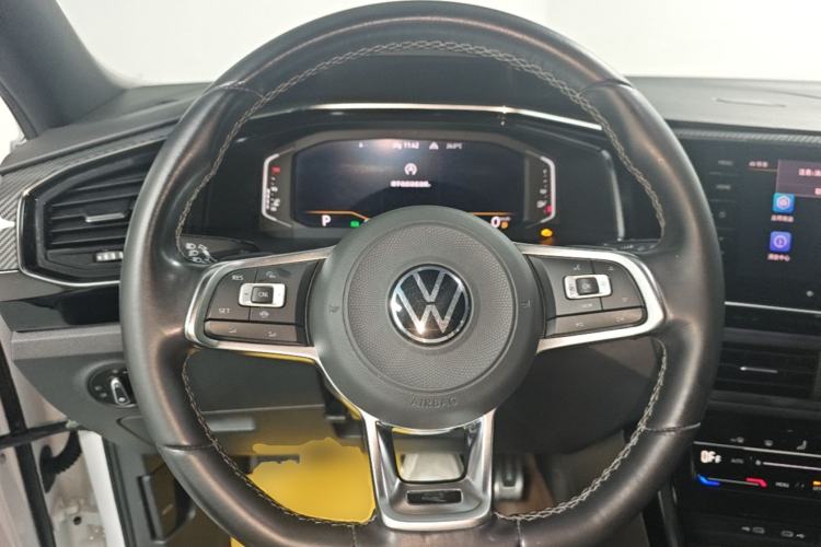 Used Volkswagen Tayron 2020 380TSI All-Wheel Drive R-Line Connected Version Steering Wheel
