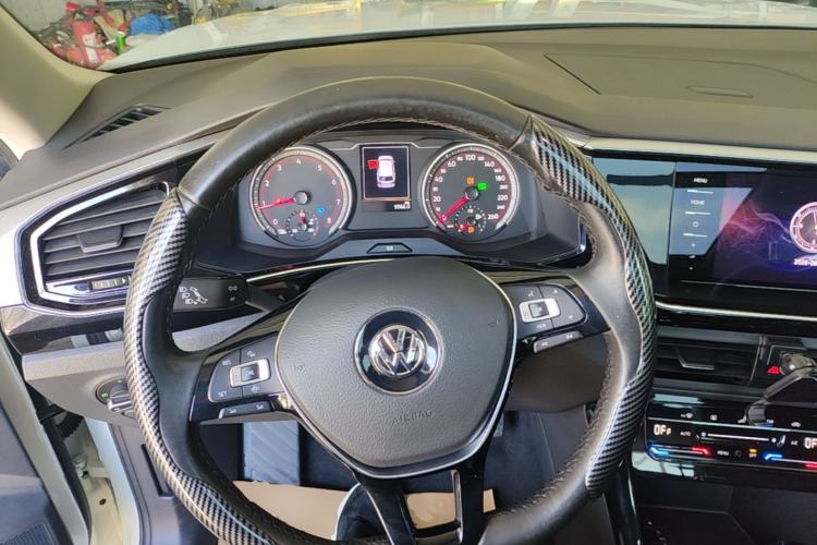 Used Volkswagen Tayron 2020 330TSI Two-Wheel Drive Luxury Smart Connectivity Version Steering Wheel