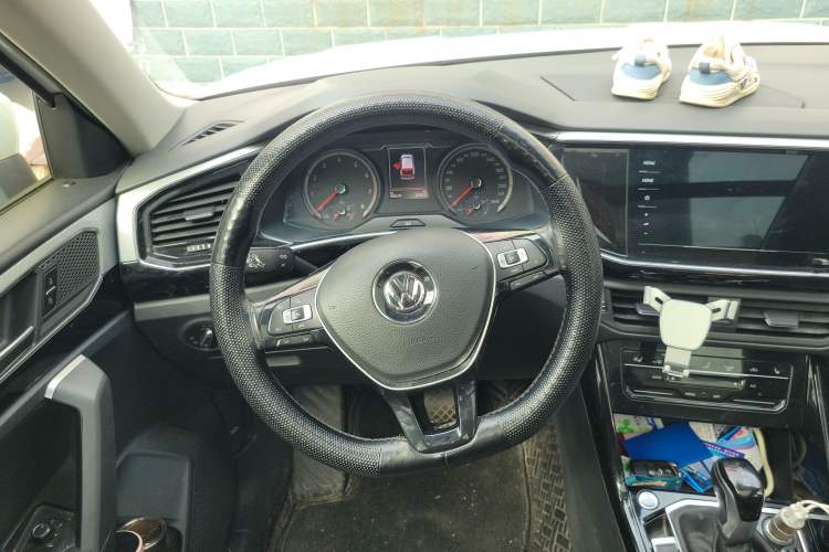 Used Volkswagen Tayron 2020 330TSI Two-Wheel Drive Luxury Smart Connectivity Version Steering Wheel