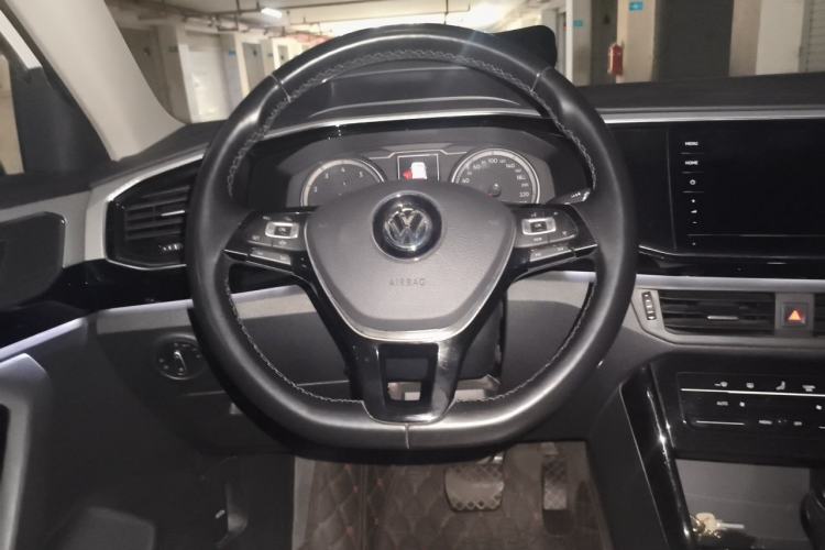 Used Volkswagen Tayron 2020 280TSI Two-Wheel Drive Luxury Connect Edition Steering Wheel