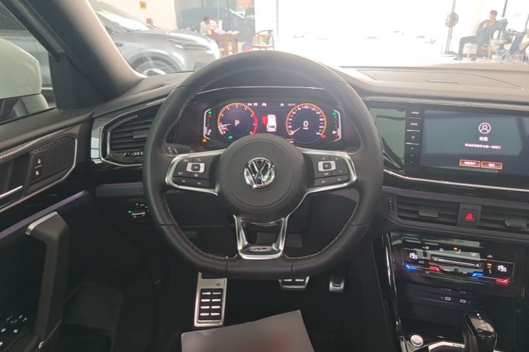 Used Volkswagen Tayron 2020 380TSI All-Wheel Drive R-Line Connected Version Steering Wheel