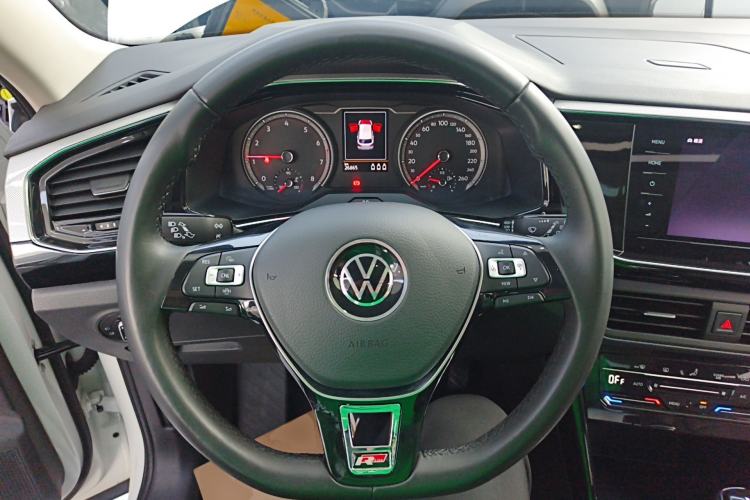 Used Volkswagen Tayron 2020 330TSI Two-Wheel Drive Luxury Smart Connectivity Version Steering Wheel