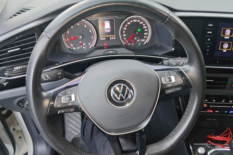 Used Volkswagen Tayron 2020 330TSI Two-Wheel Drive Luxury Smart Connectivity Version Steering Wheel