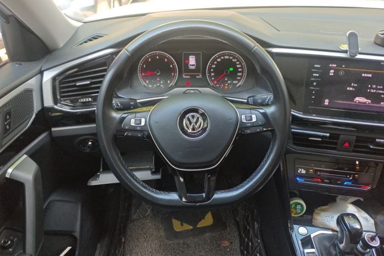 Used Volkswagen Tayron 2020 330TSI Two-Wheel Drive Luxury Smart Connectivity Version Steering Wheel
