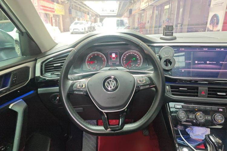 Used Volkswagen Tayron 2020 280TSI Two-Wheel Drive Luxury Connect Edition Steering Wheel