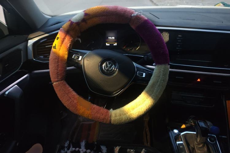 Used Volkswagen Tayron 2020 330TSI Two-Wheel Drive Luxury Smart Connectivity Version Steering Wheel