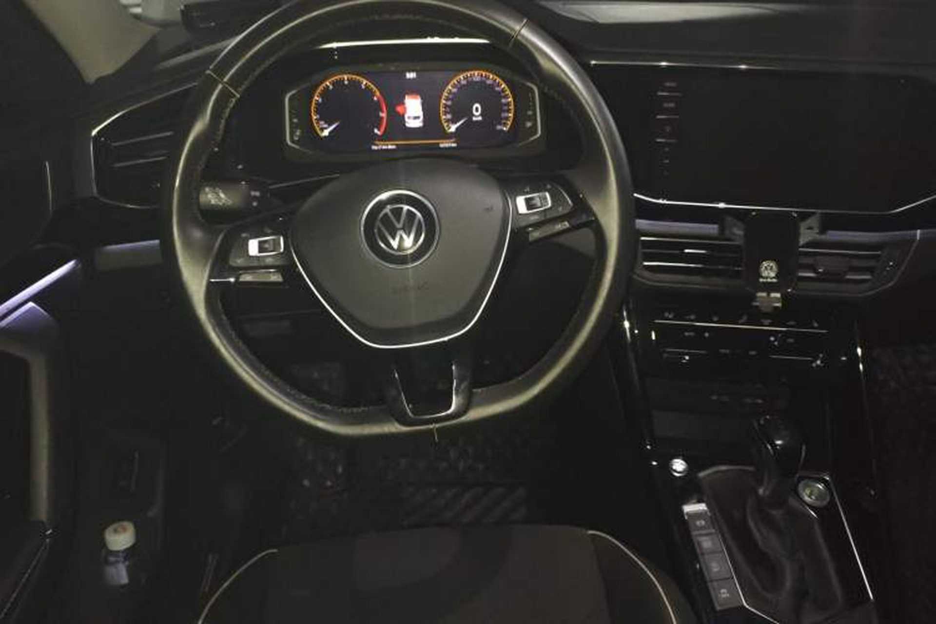 Used Volkswagen Tayron 2020 330TSI Two-Wheel Drive Luxury Connected Pro Edition Steering Wheel