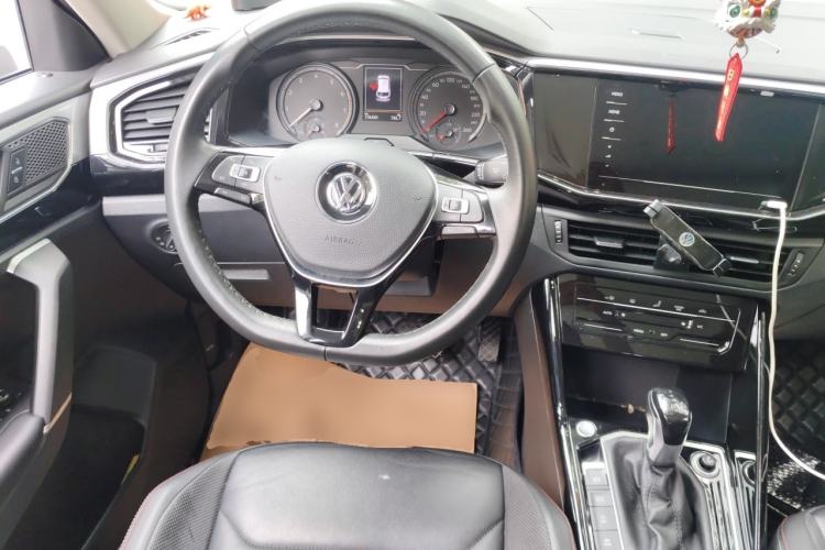 Used Volkswagen Tayron 2020 330TSI Two-Wheel Drive Luxury Smart Connectivity Version Steering Wheel